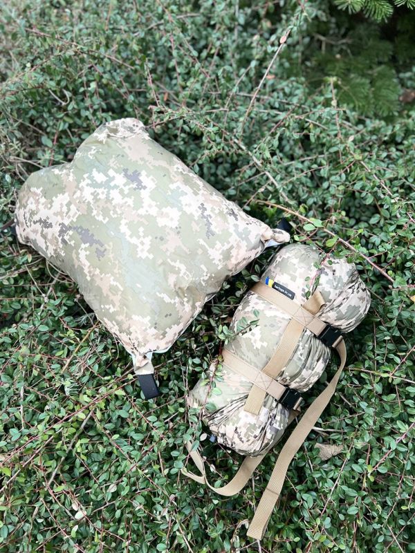 Horizontal compression bag camouflage (HCB)